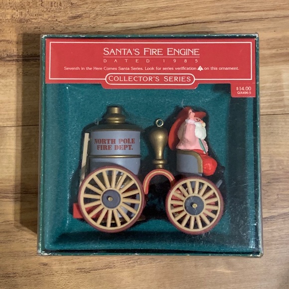 Vintage 1985 Hallmark Ornament Santa’s Fire Engine - Picture 1 of 3